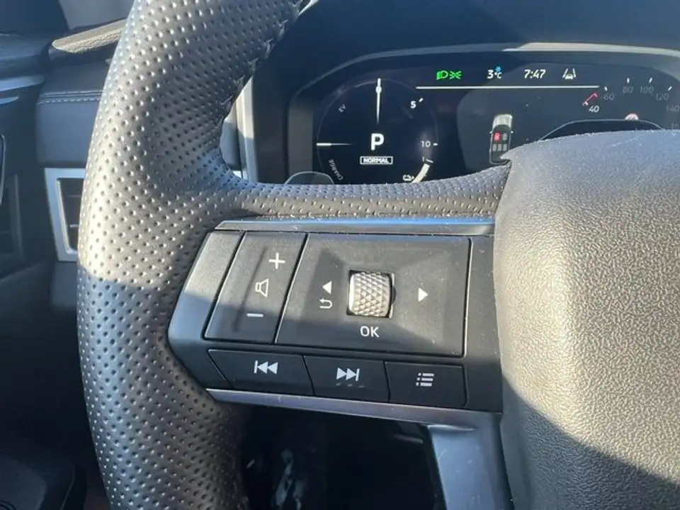 Mitsubishi Outlander 2,4 4WD Invite 220V AT 25 – Bild 11