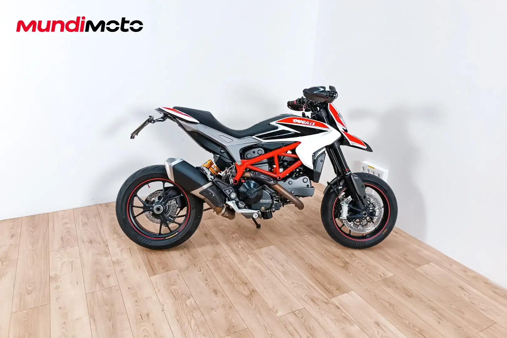 Ducati Hypermotard 821 - 1