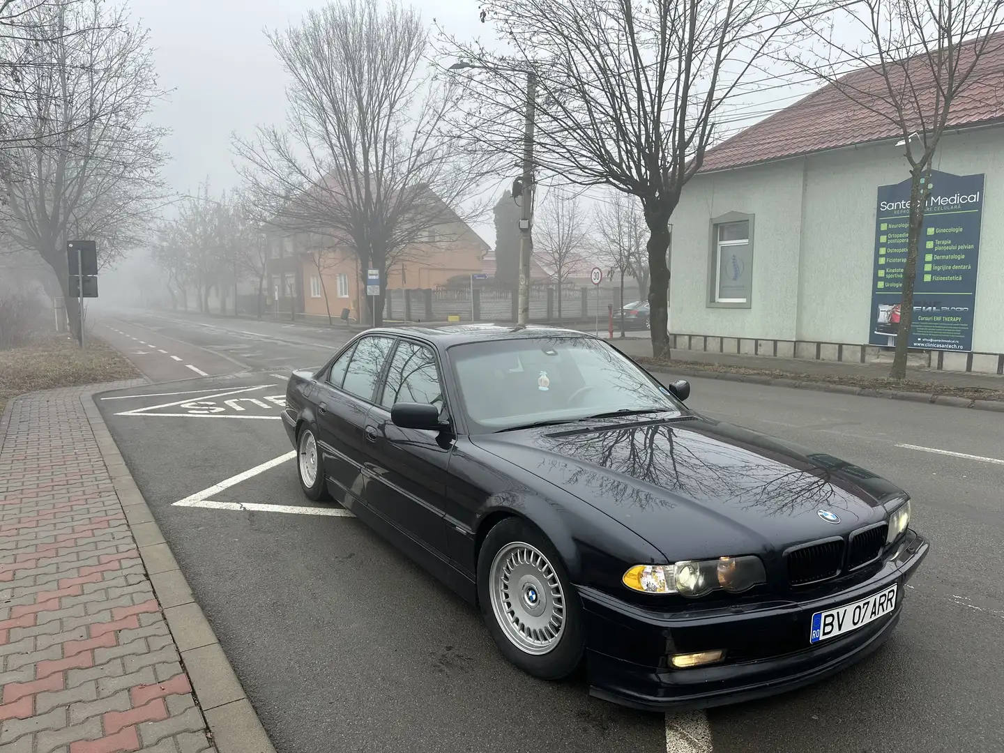 BMW 730 730d - 1