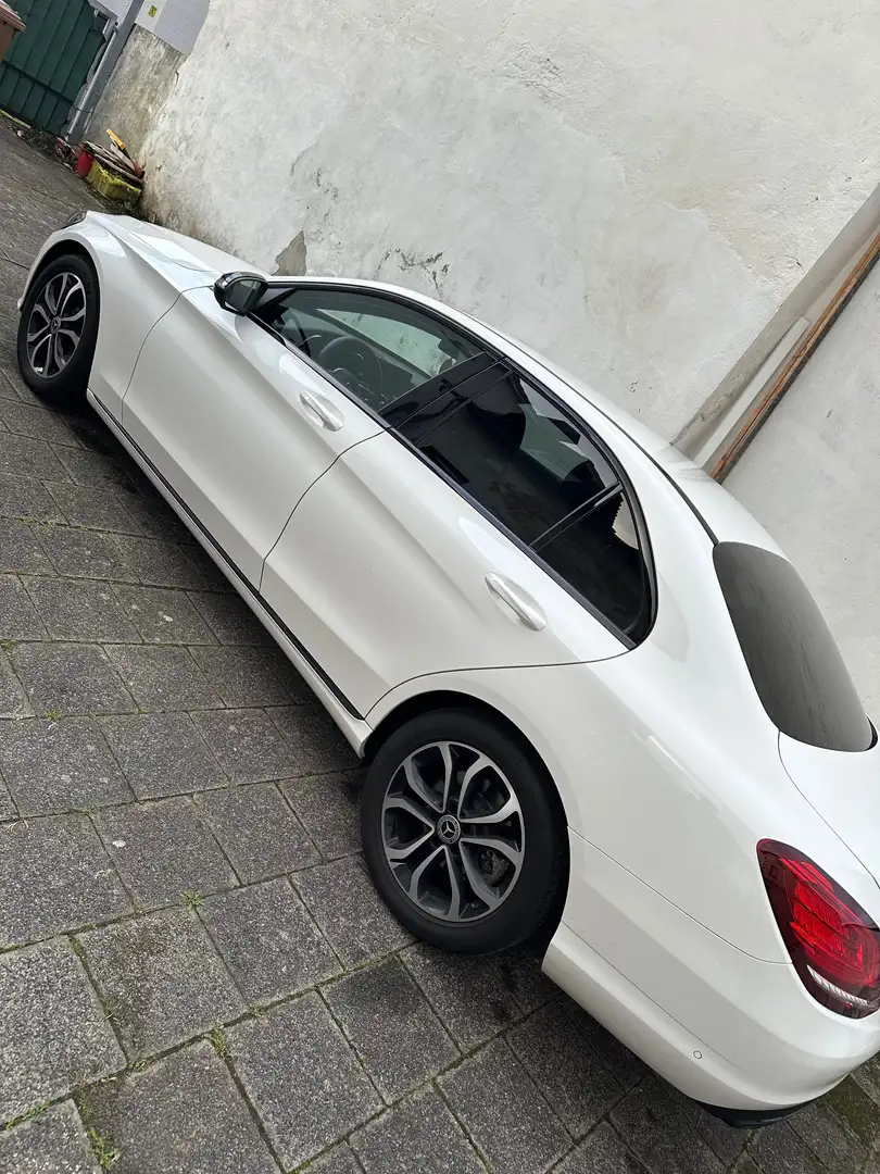 Mercedes-Benz C 220 C 220 d 9G-TRONIC AMG Line Weiß - 1