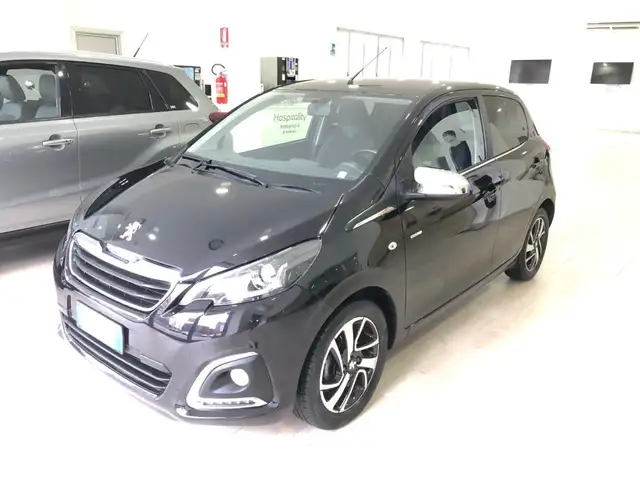 Peugeot 108 PureTech 82 5 porte Active