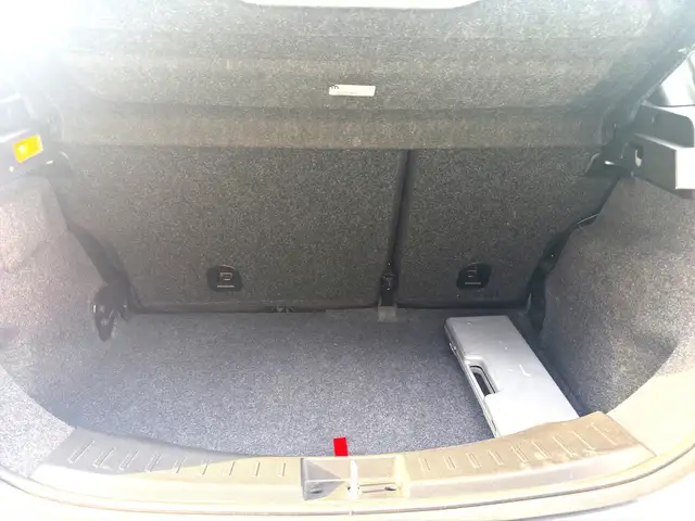 Lancia Ypsilon view 10