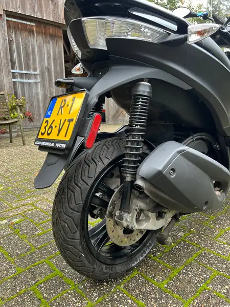 Piaggio MP3 YOURBAN - foto 5