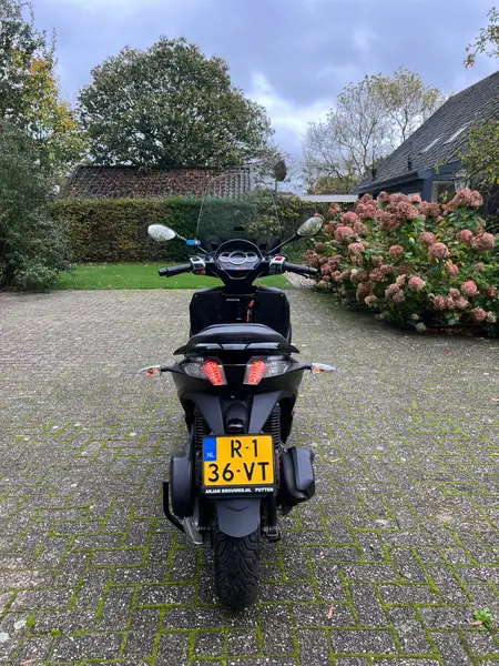 Piaggio MP3 YOURBAN - foto 2