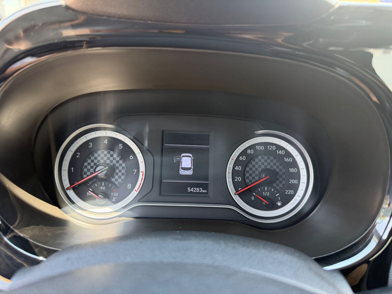 Hyundai i10 Edition 30 — photo 9