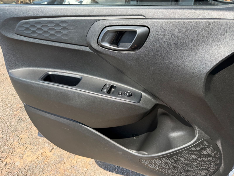 Hyundai i10 Edition 30 — photo 13