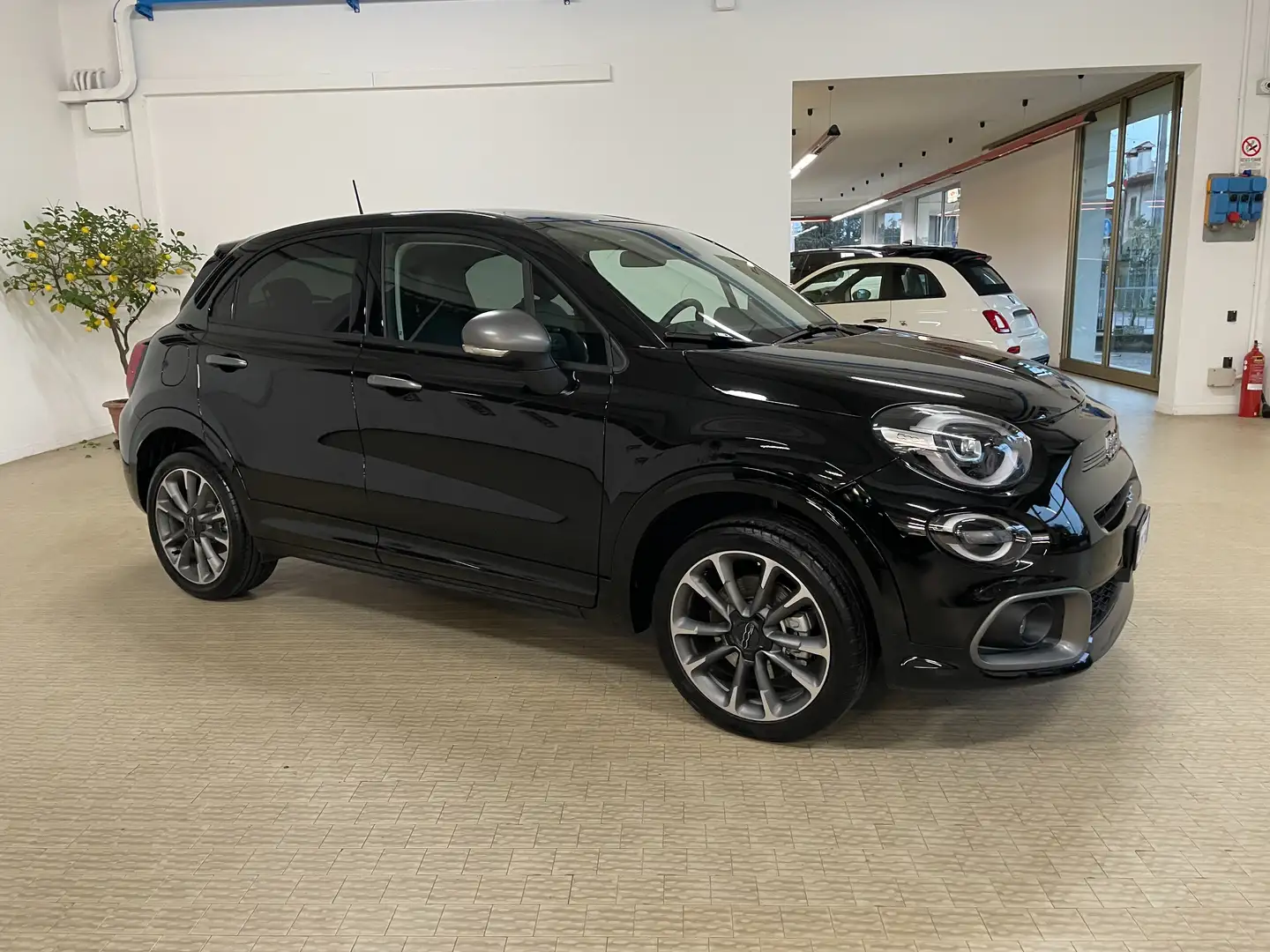 Fiat 500X 1.5 t4 hybrid Sport 130cv dct Km 6000-Led-Telecam. Noir - 1