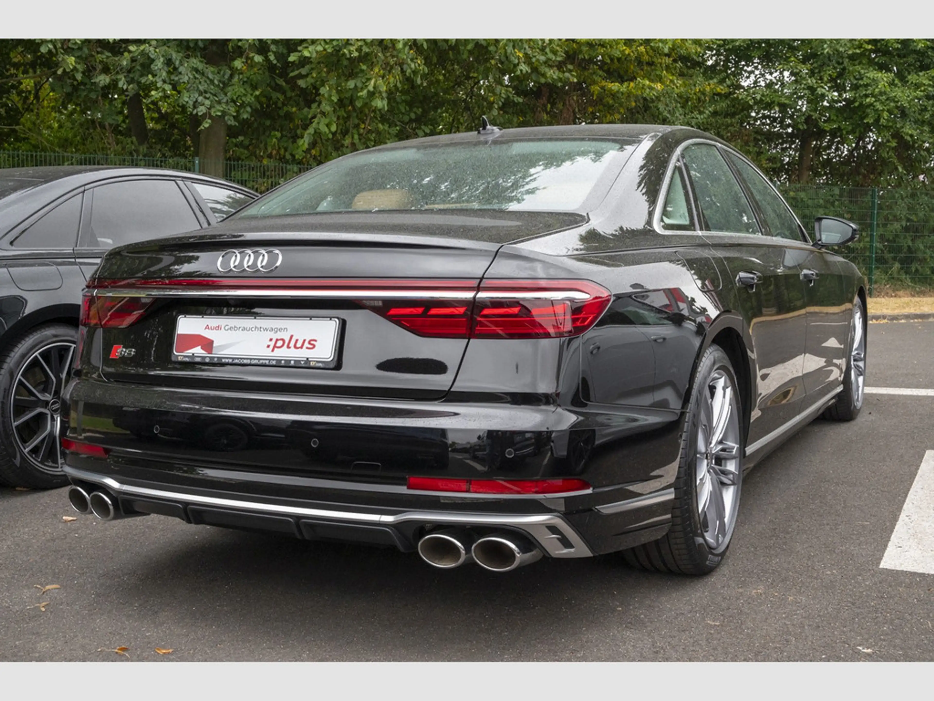 Audi S8 4.0 TFSI quattro Matrix/B&O/Navi Plus/Top View/Sitzbelüftung+Massag — photo 4