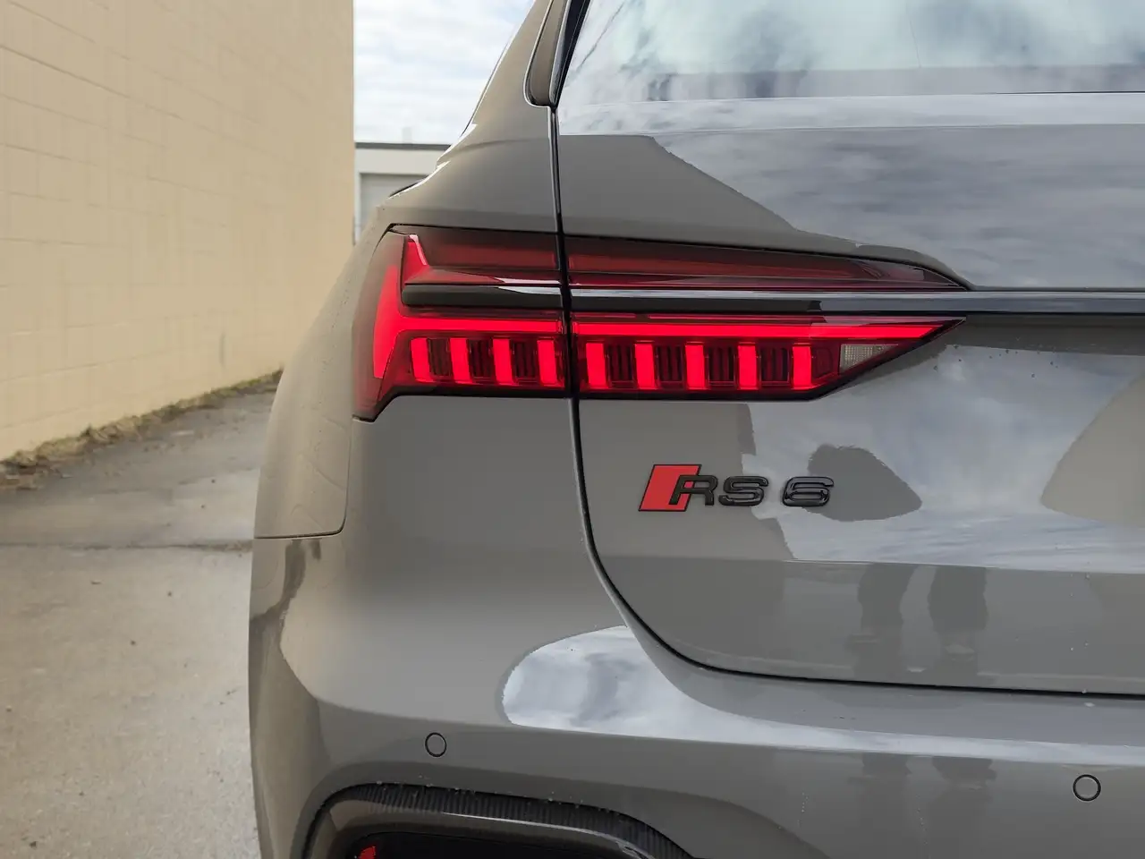 Audi RS6 снимка Audi RS6