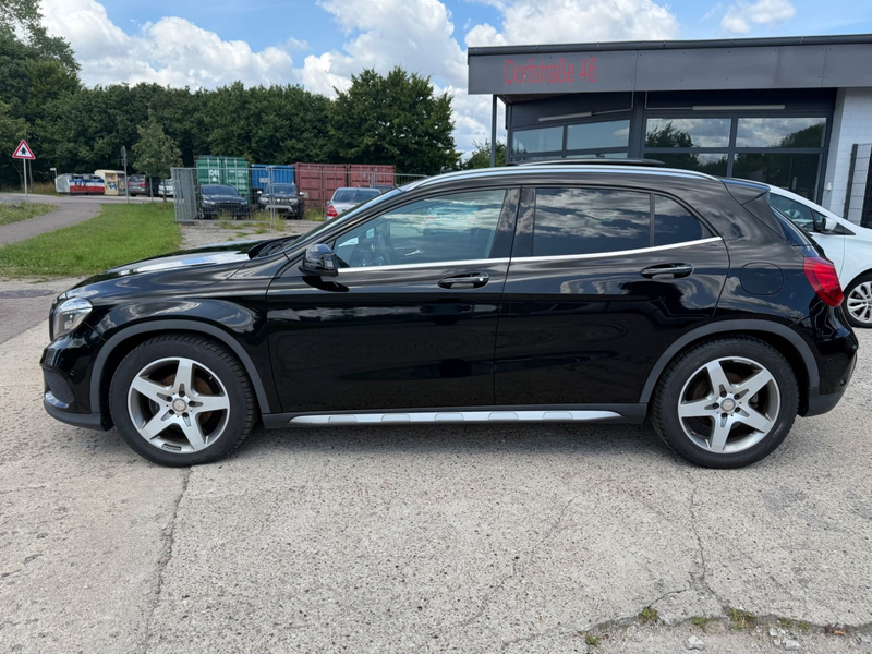 Mercedes-Benz GLA 200 AMG LINE — photo 8