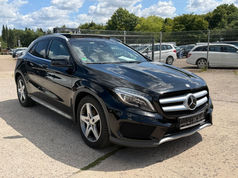 Mercedes-Benz GLA 200 AMG LINE — photo 3