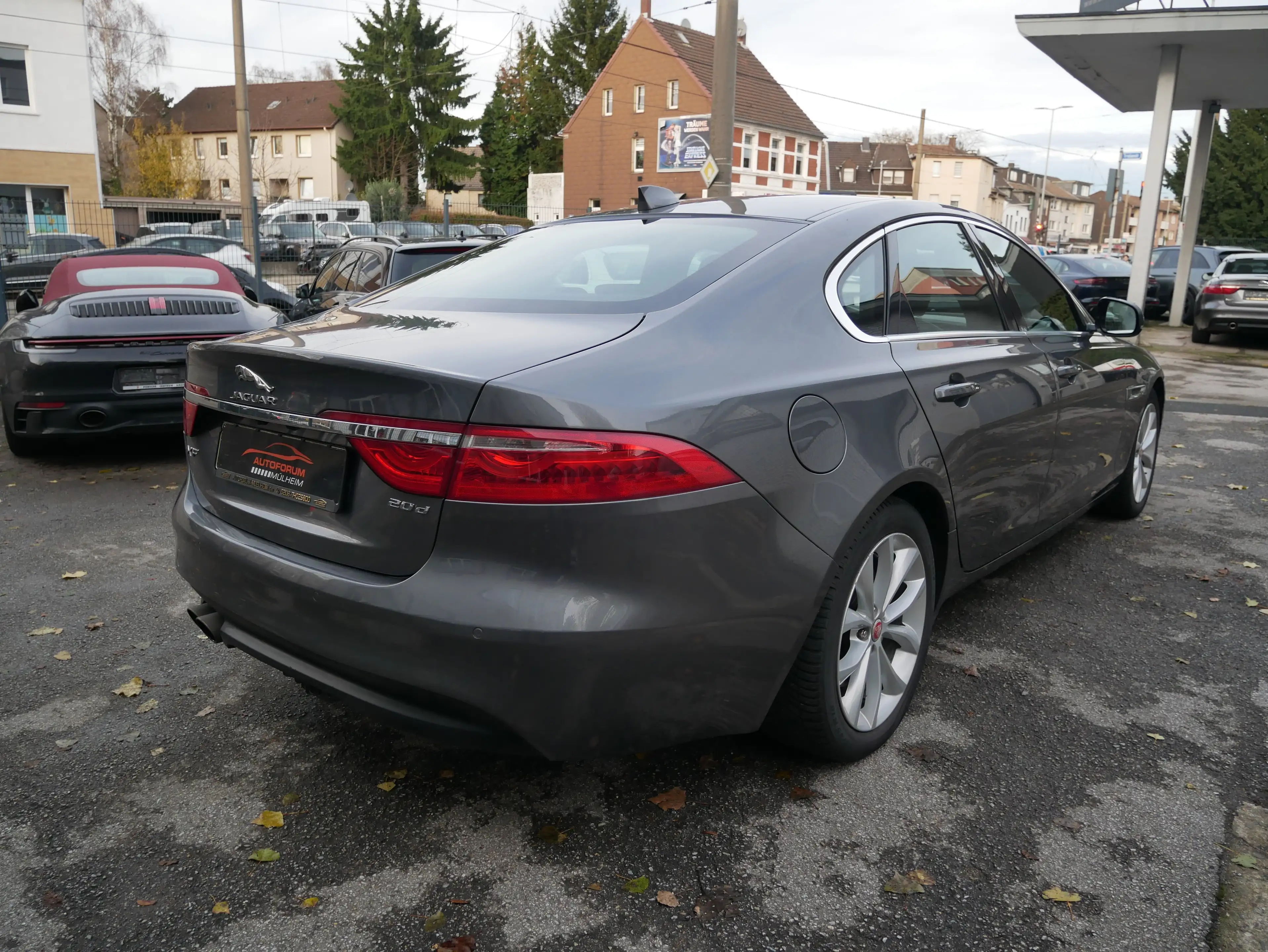 Jaguar XF 20d Portfolio LED HUD KeyGo Spur Totwinkel ACC Kam — photo 5