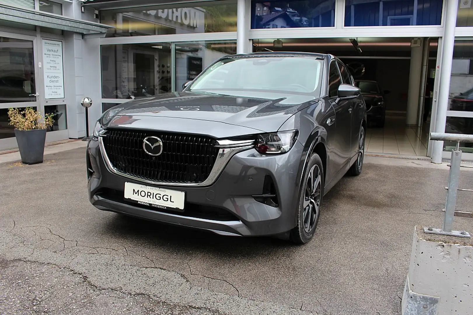 Mazda CX-60 2.5L e-SKYACTIV PHEV AWD TAKUMI CON/DRI/COM Aut. Grau - 1