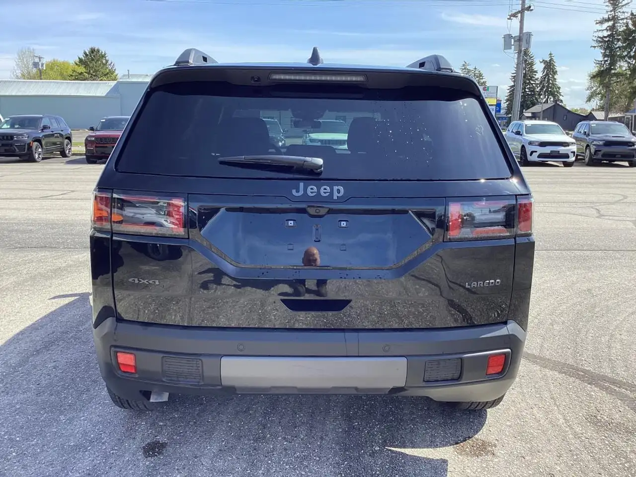 Jeep Cherokee снимка Jeep Cherokee