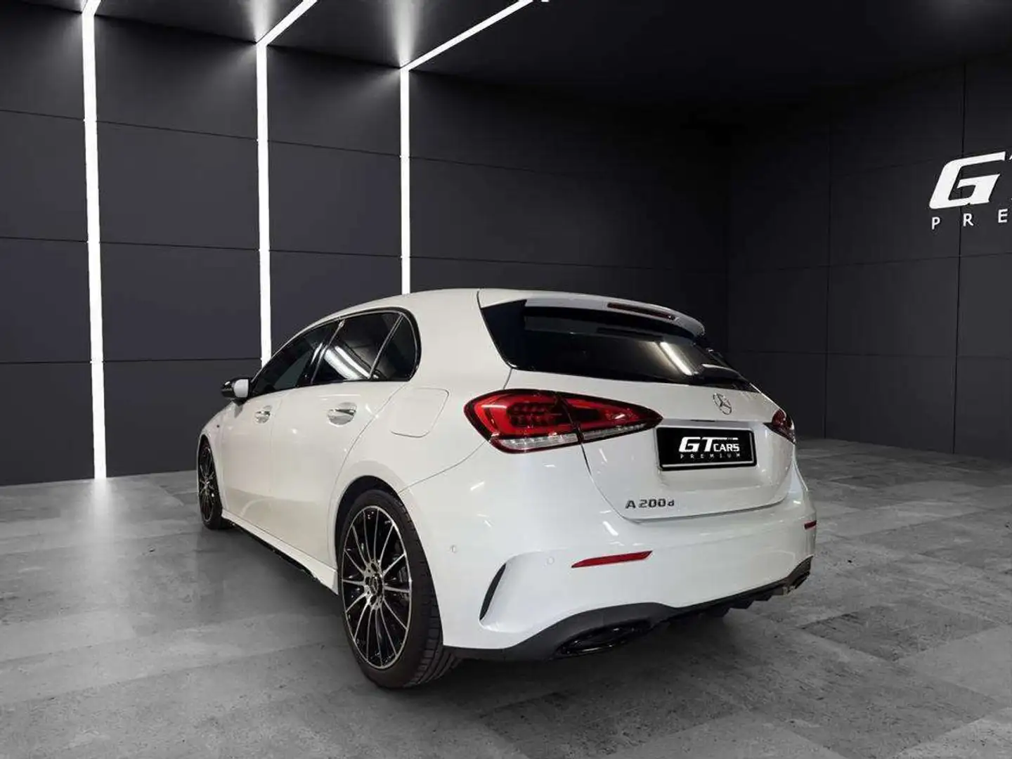 Mercedes-Benz A 220 220d AMG Blanco - 2