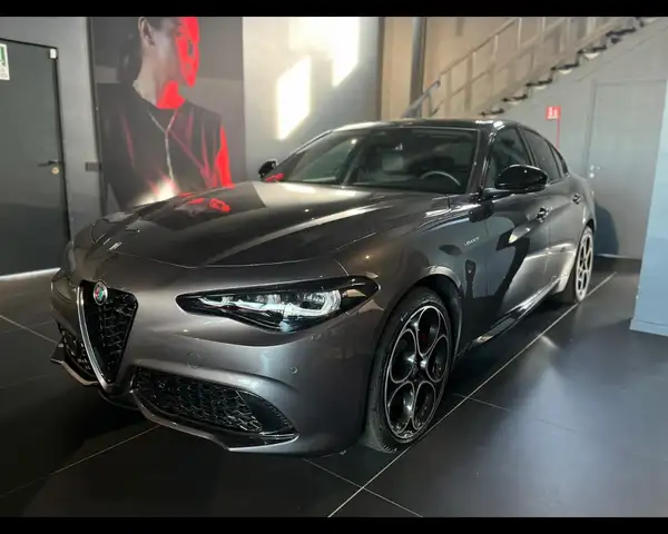 Alfa Romeo Giulia 2.2 Turbo Veloce