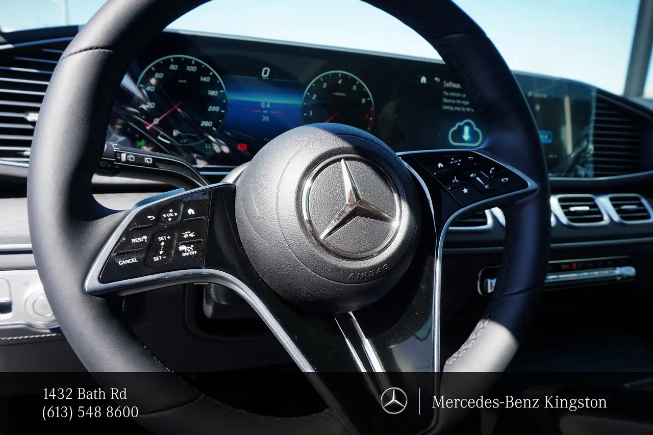 Mercedes-Benz GLE снимка Mercedes-Benz GLE