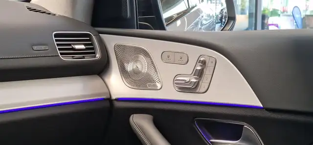 Mercedes-Benz GLE 450 d 4Matic Coupe AMG-Paket Aut. *Head-up*Pano*360°* Ansicht 23