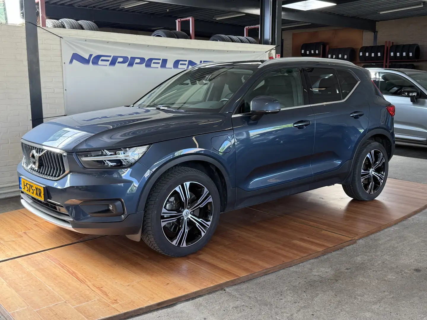 Volvo XC40 1.5 T5 Recharge Inscription Compleet vele extra's Blauw - 1
