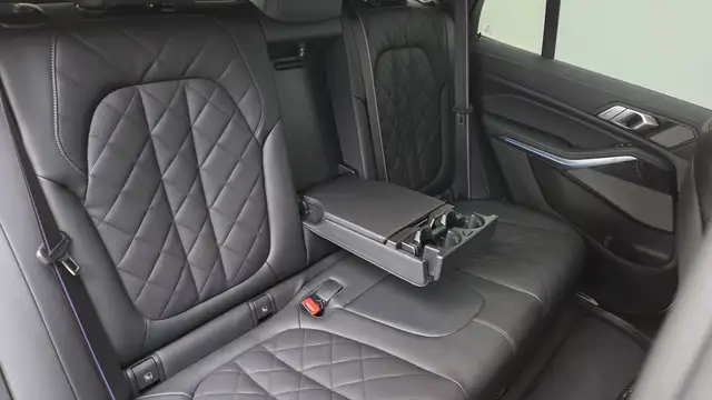 BMW X5 view 23