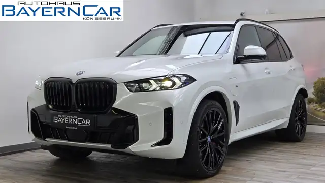 2025 BMW X5 in White for sale