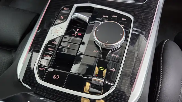 BMW X5 view 26
