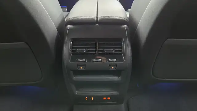 BMW X5 view 22