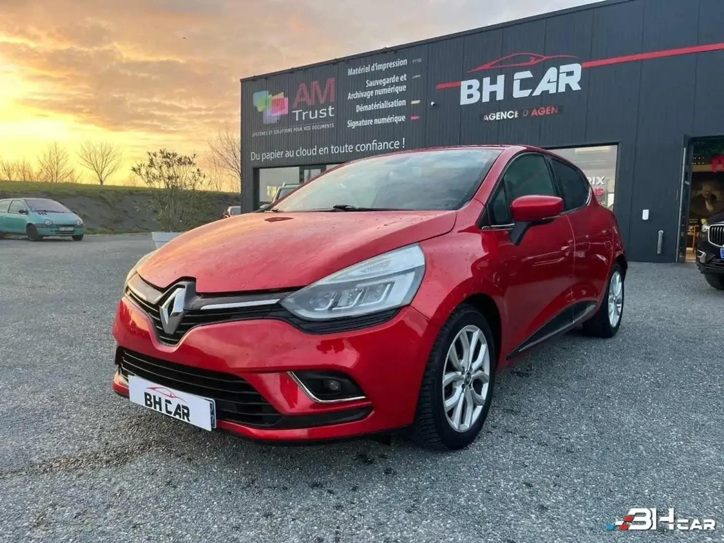 Renault Clio 1.2 TCE 120 ENERGY INTENS Rouge - 1