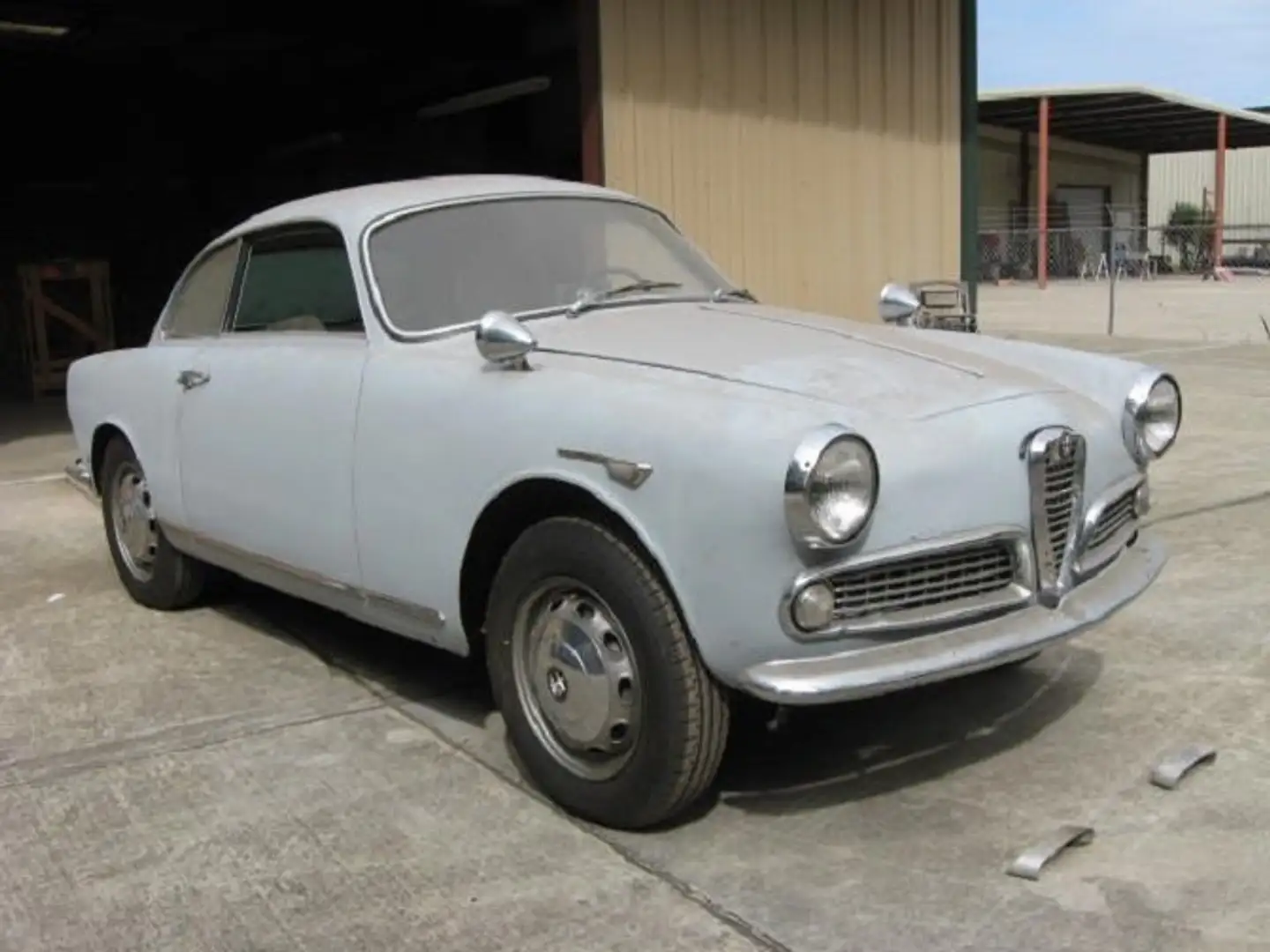 Alfa Romeo Giulietta - 1