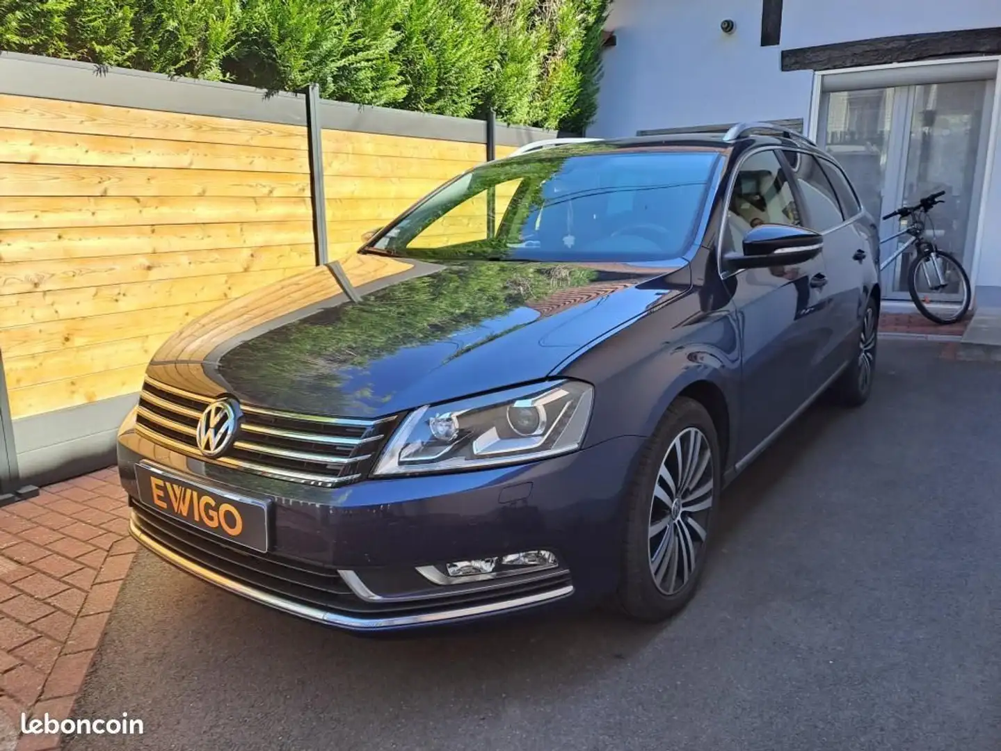 Volkswagen Passat BREAK 1.4 TSI 160ch CONFORTLINE Bleu - 1