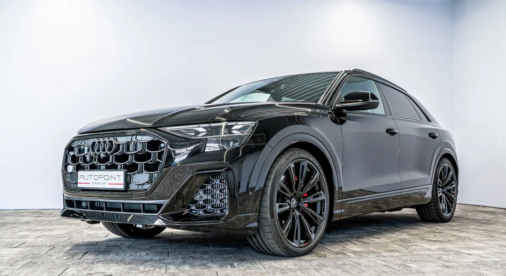Audi SQ8 qu °2025°Laser°rote N.°Head-up°Pano°Massage° Zwart - 1