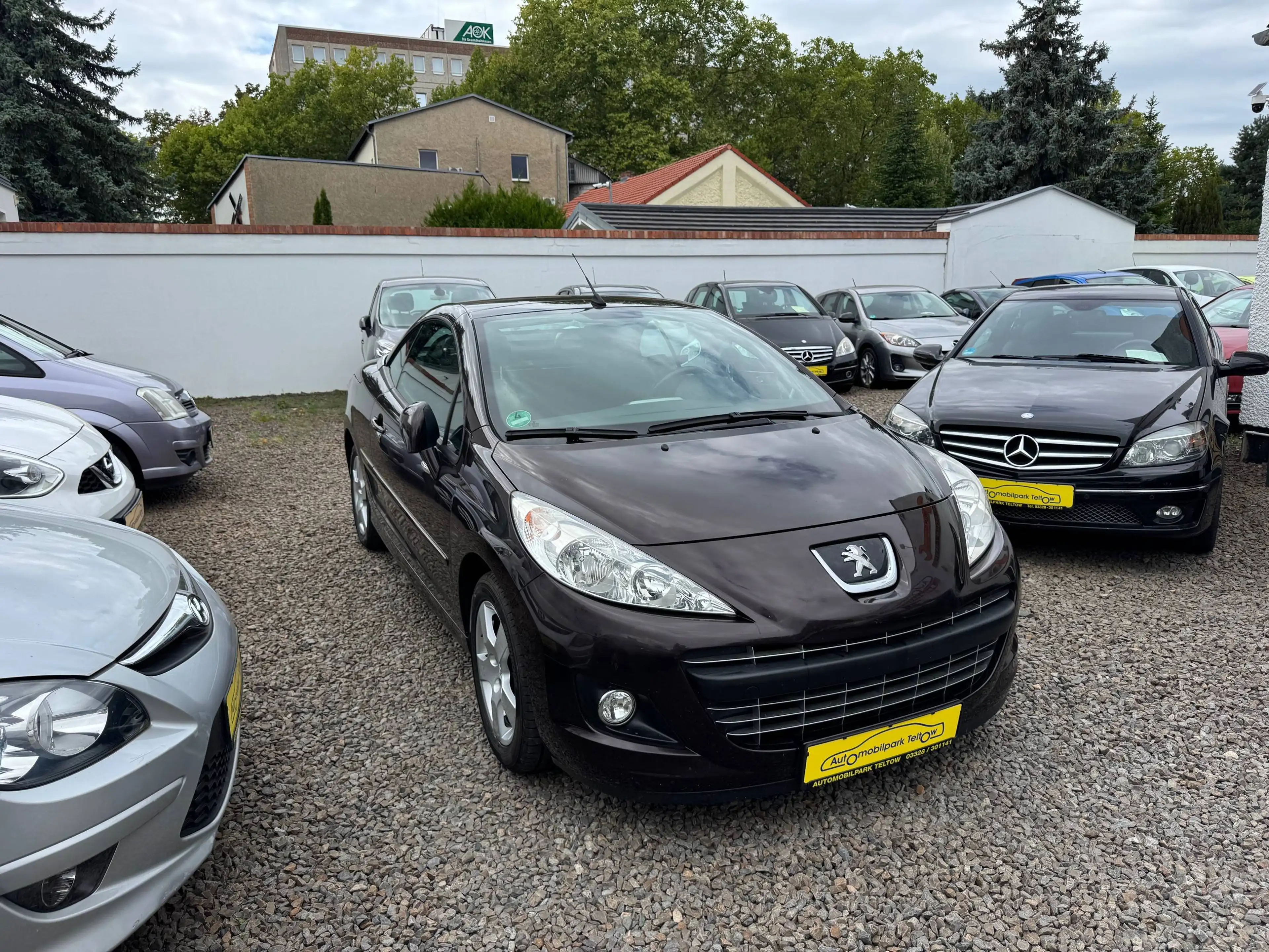 Peugeot 207 Cabrio, **1.Hand!** — photo 2
