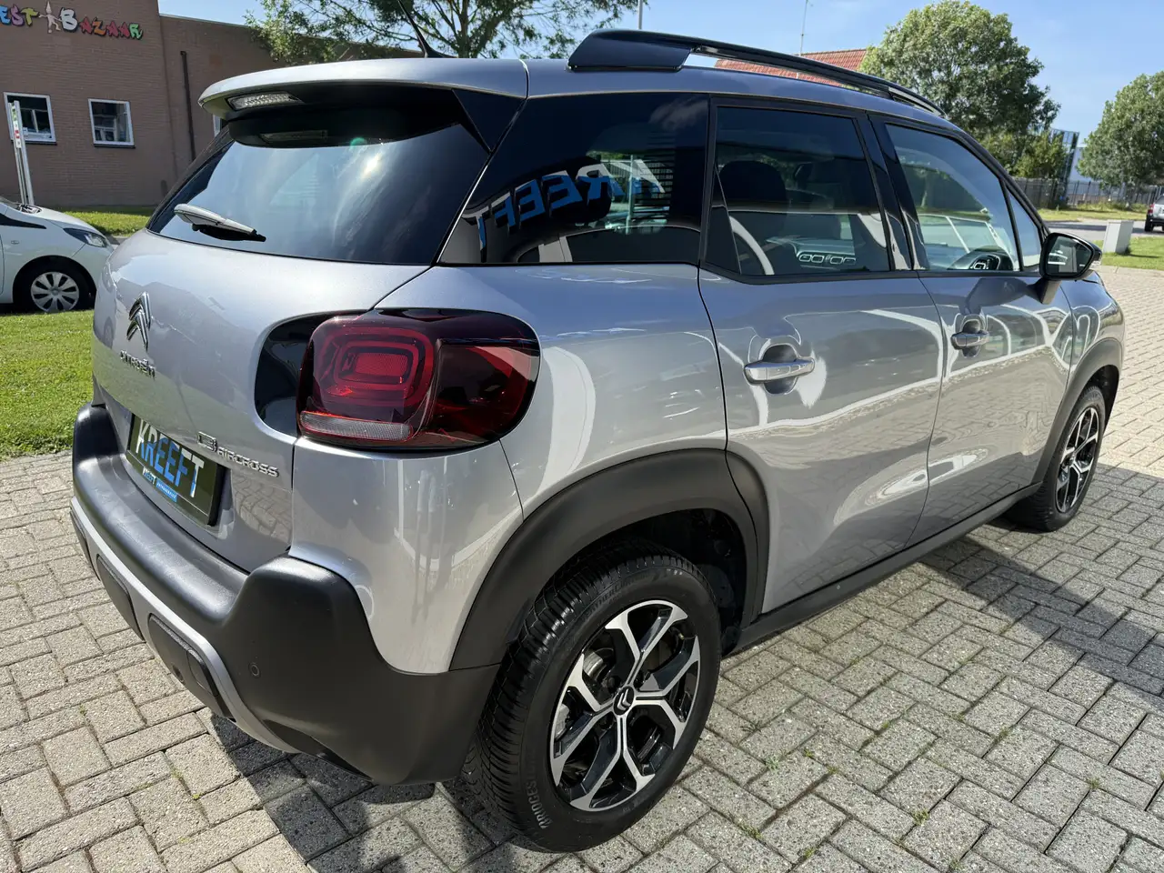 Citroen C3 Aircross 1.2 PureTech Max HUD | Groot scherm | App connect 10