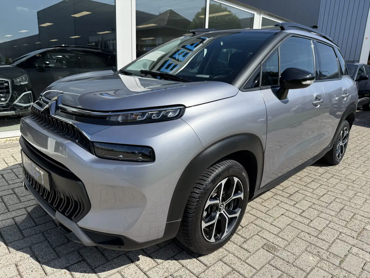 Citroen C3 Aircross 1.2 PureTech Max HUD | Groot scherm | App connect 5