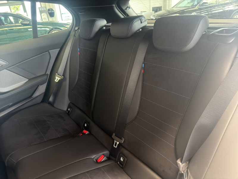BMW 120 SAG M Sport LED+/hk/K-ZUG/CAM/SH/PRIVACY/DAB — photo 6