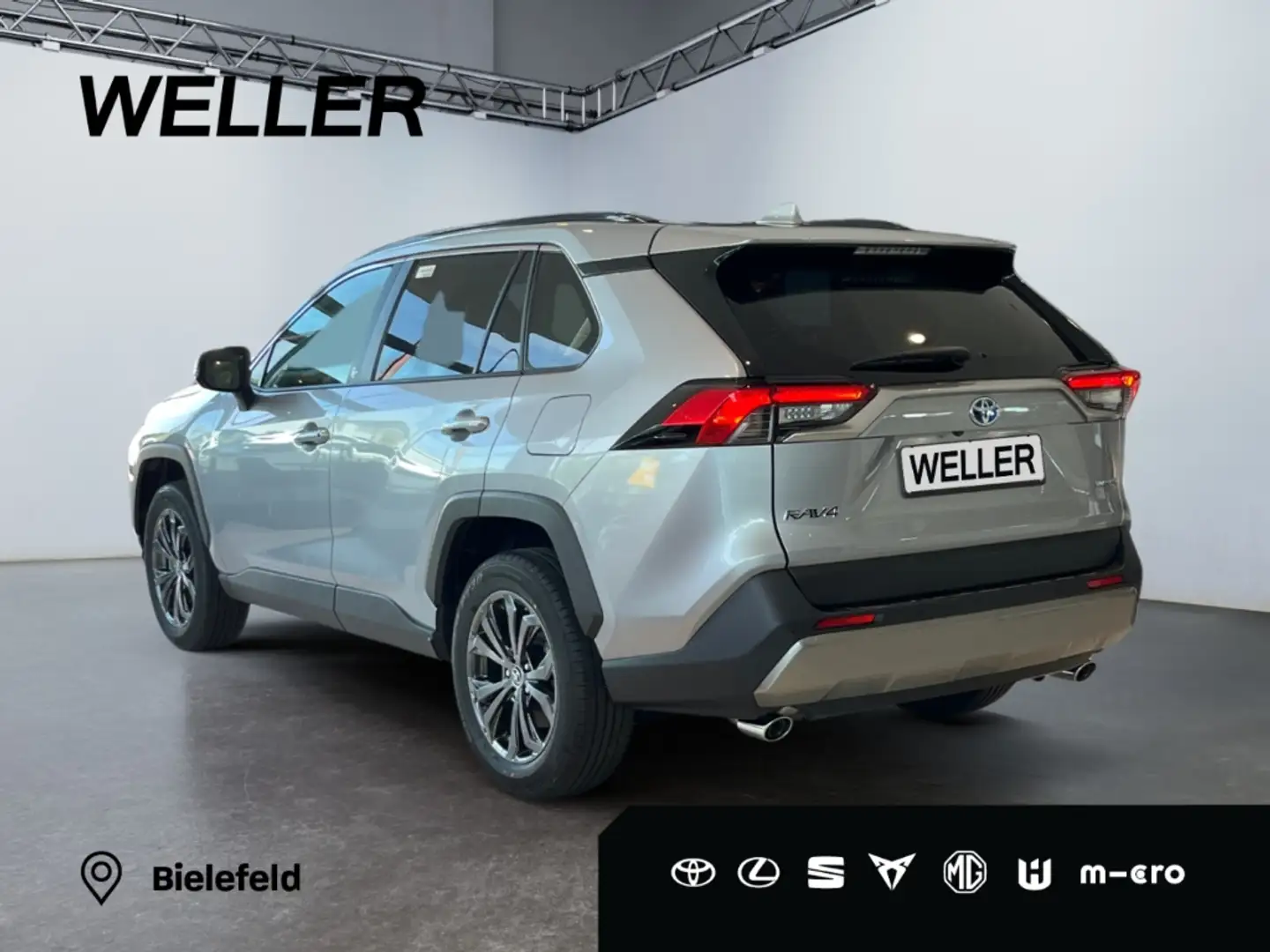 Toyota RAV 4 2.5 Hybrid Team D 4x2 *Navi*LED*18Zoll* Silber - 2