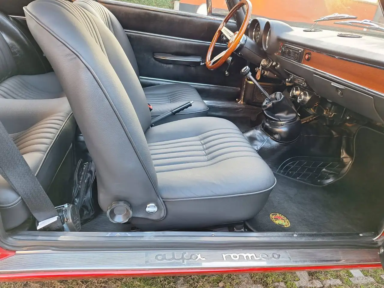 Alfa Romeo GT 1300 junior, foto 7