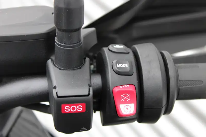 BMW F 900 XR - foto 7