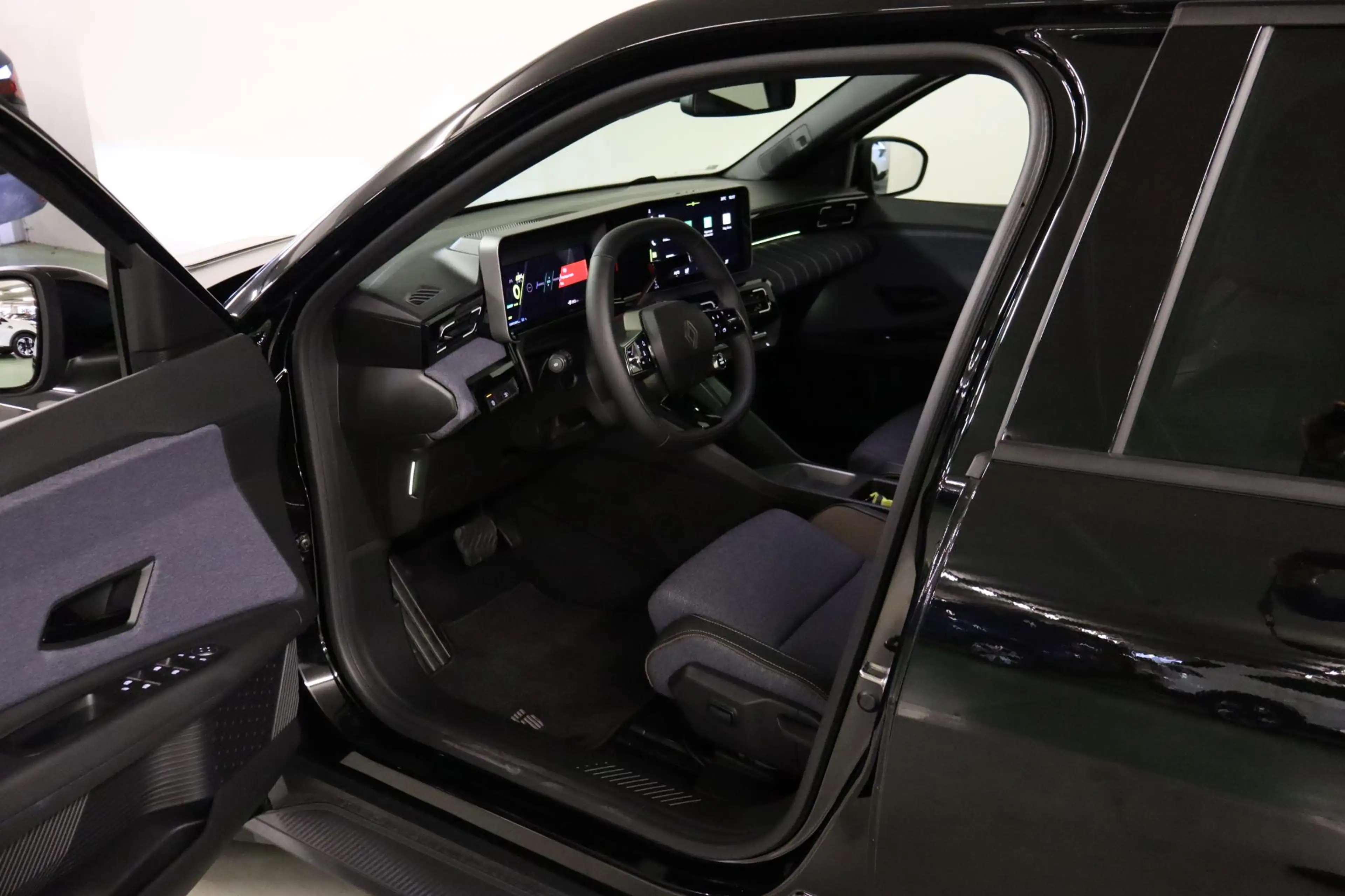 Renault R 5 Comfort Range Techno 52 kWh | 10” OpenR Link Multi — photo 13