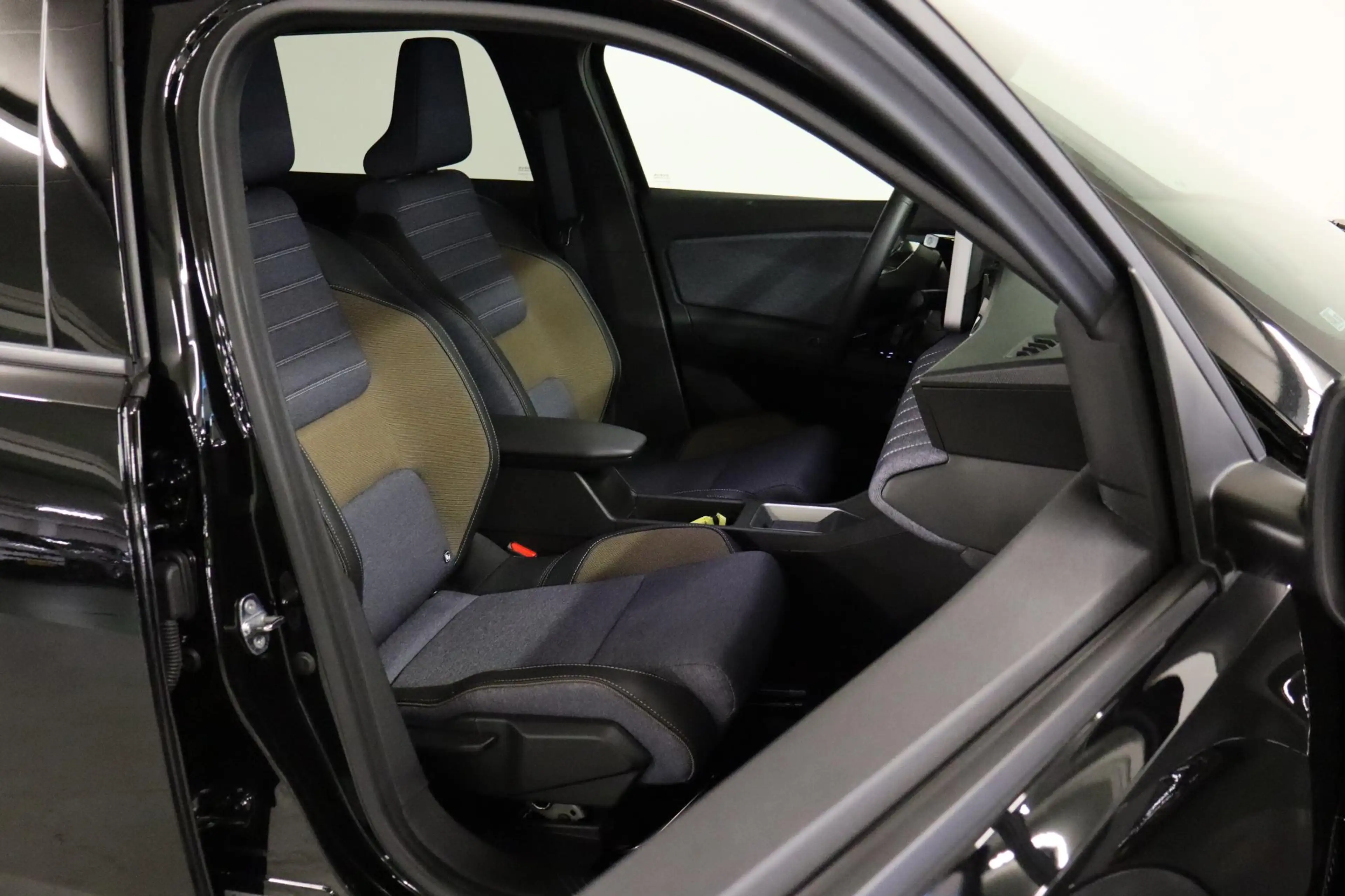 Renault R 5 Comfort Range Techno 52 kWh | 10” OpenR Link Multi — photo 12