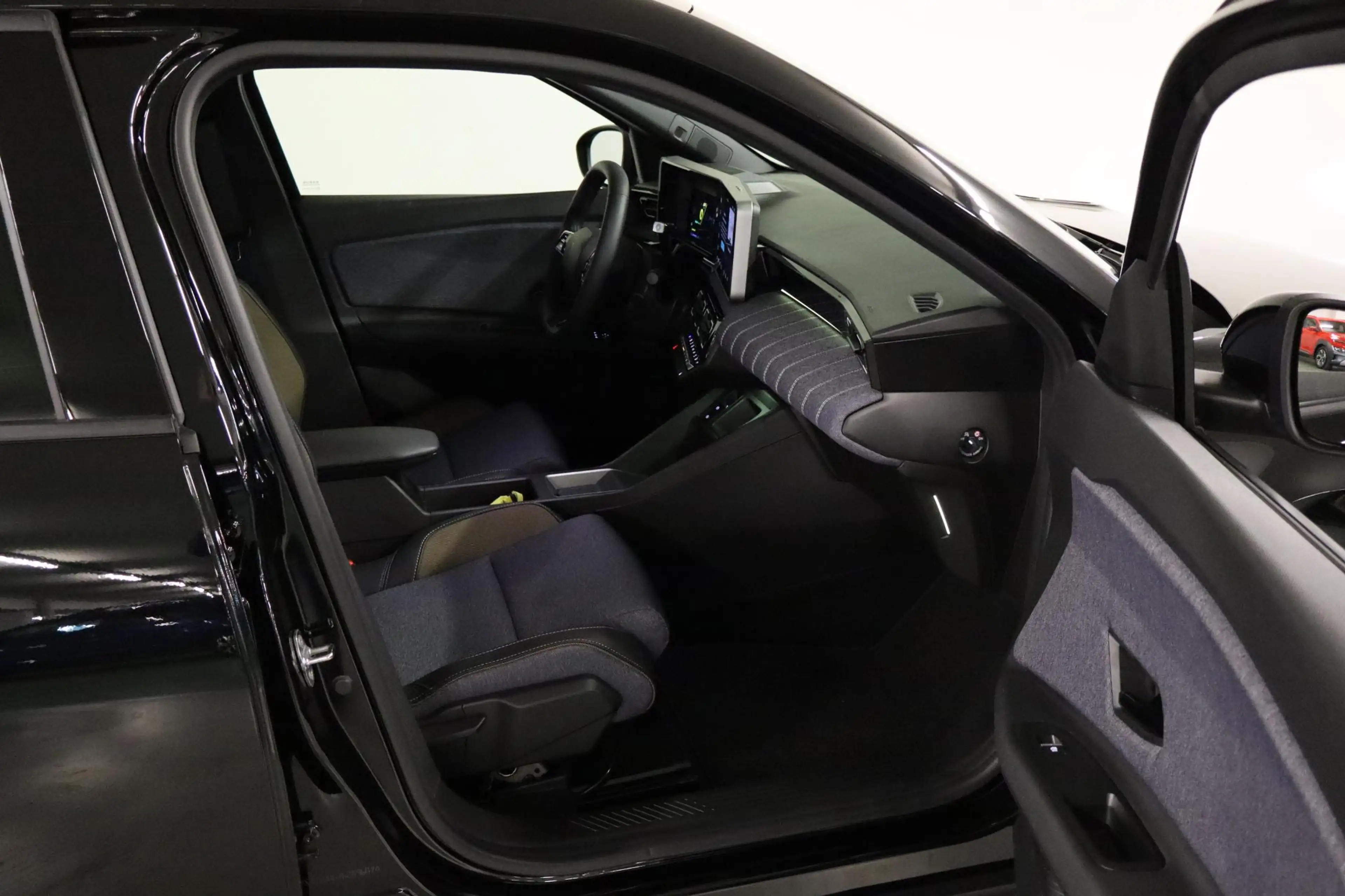 Renault R 5 Comfort Range Techno 52 kWh | 10” OpenR Link Multi — photo 14