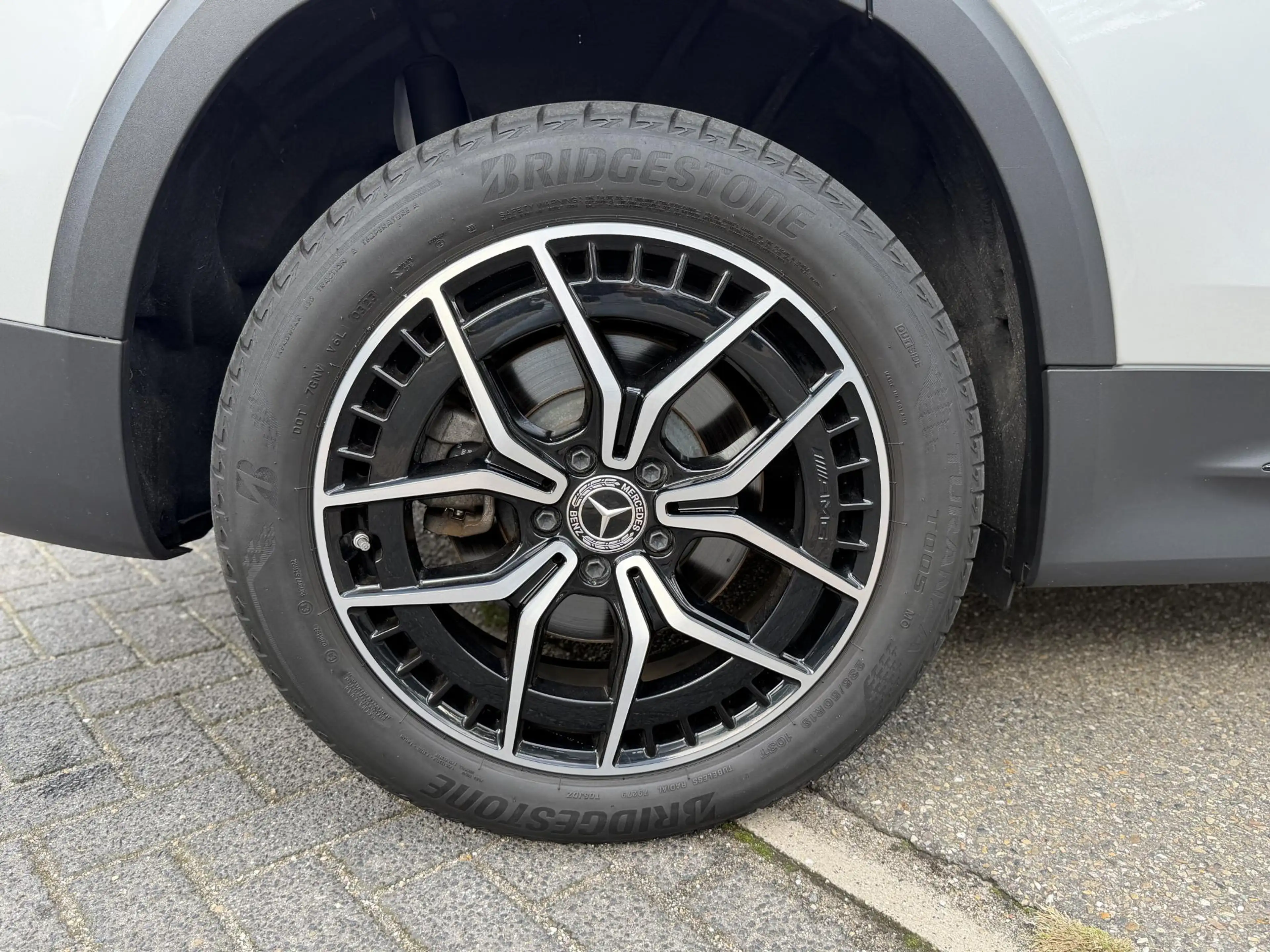Mercedes-Benz EQB 300 4MATIC AMG Line 7p. 67 kWh | SOH 98% | NIGHT PAKKE — photo 10