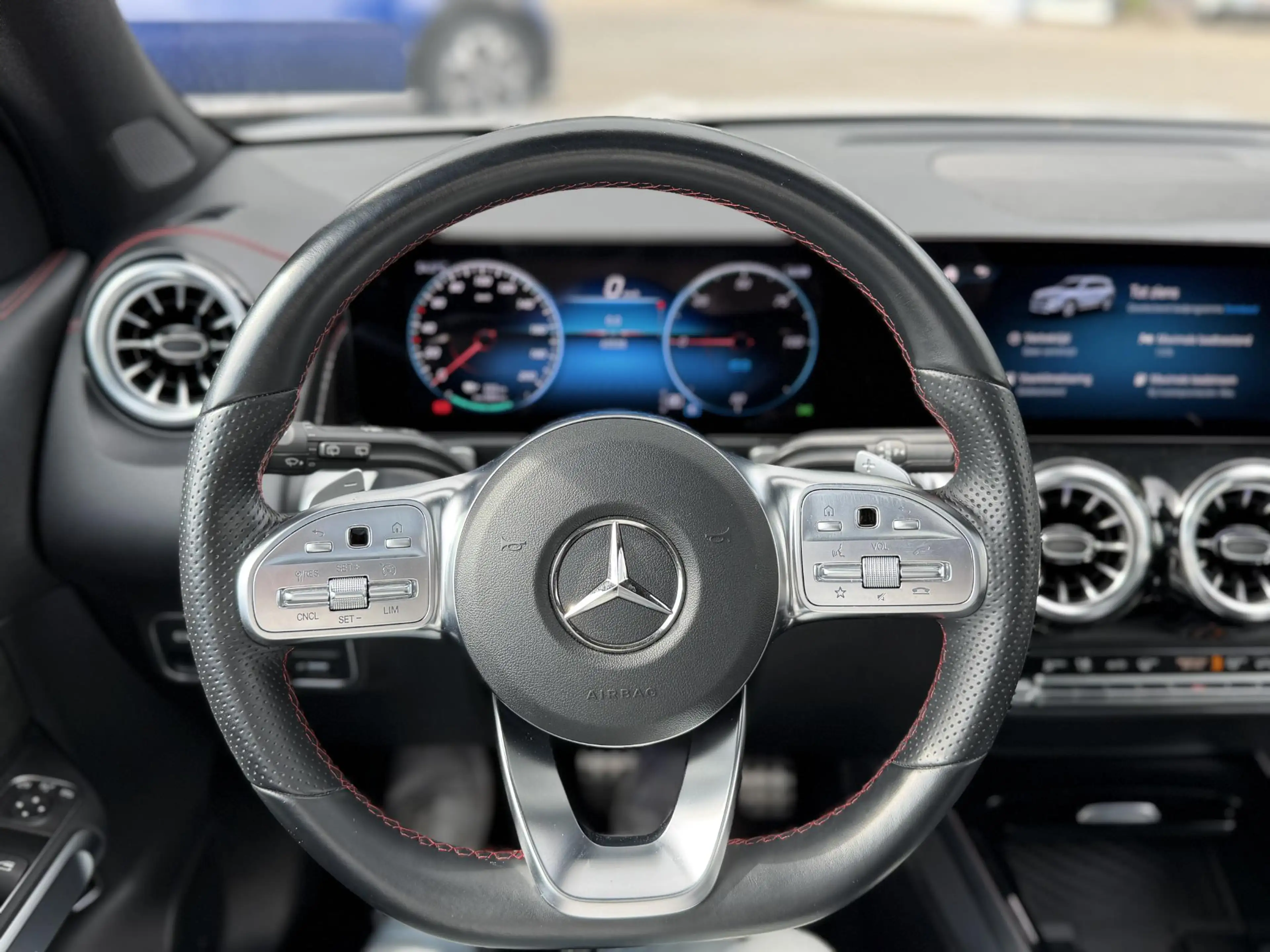 Mercedes-Benz EQB 300 4MATIC AMG Line 7p. 67 kWh | SOH 98% | NIGHT PAKKE — photo 22