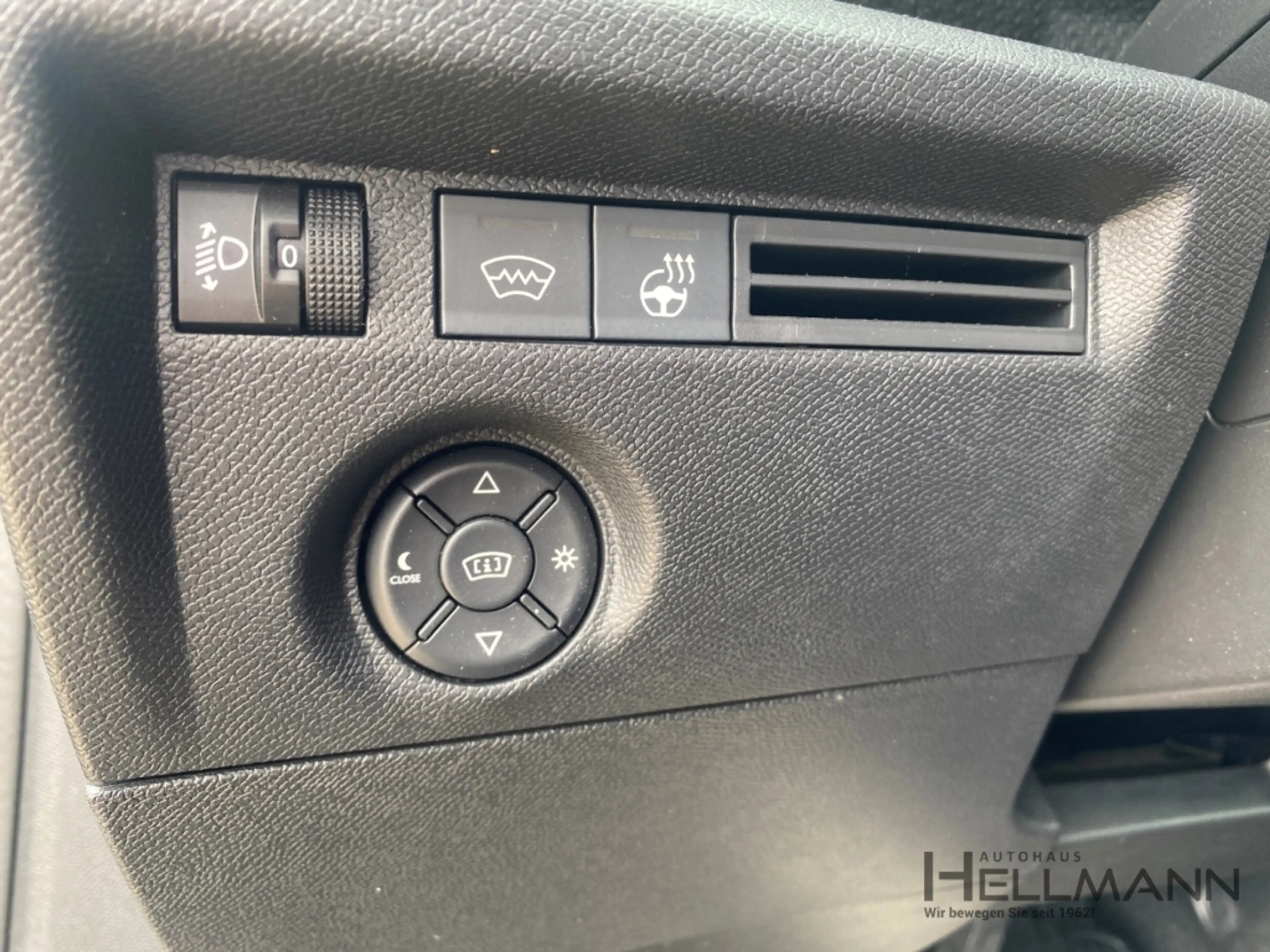 Citroen C4 Max PT 130 EAT6 *Navi*Sitzheizung*Kamera* — photo 13