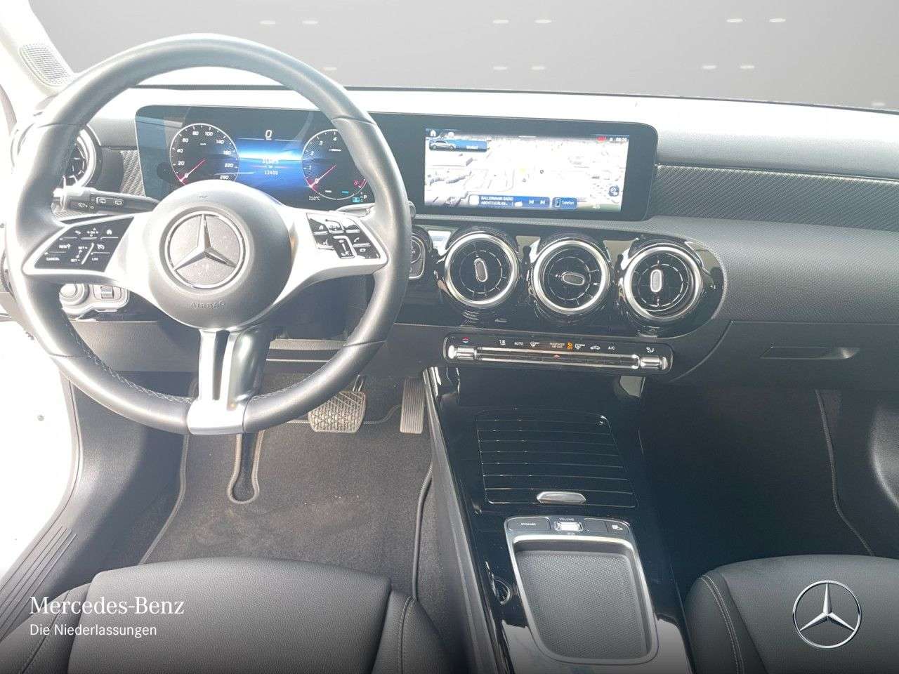 Mercedes-Benz A 220