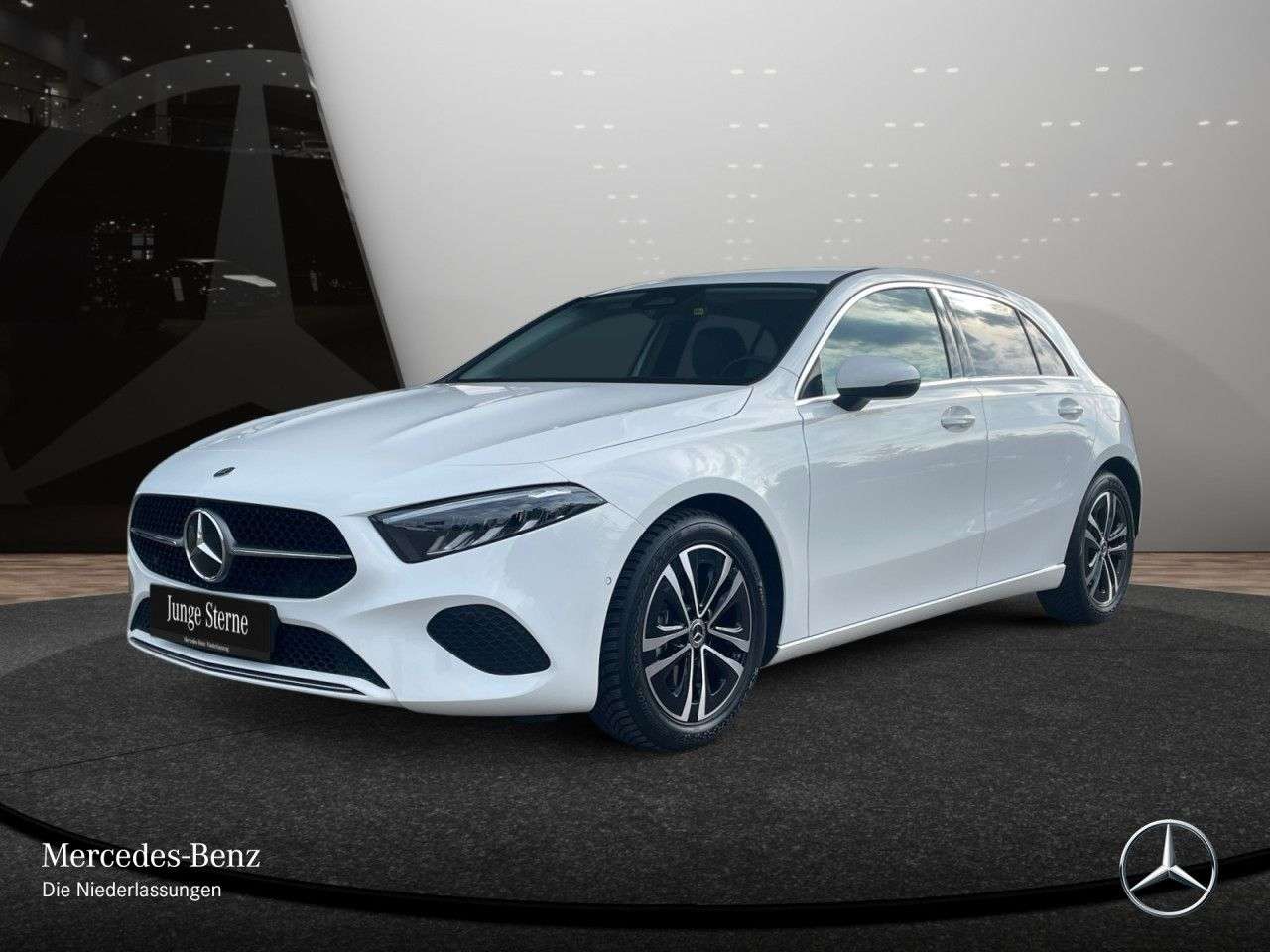 Mercedes-Benz A 220
