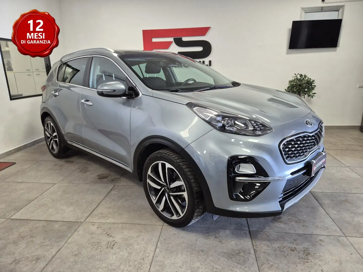 Kia Sportage 1.6 crdi mhev Energy 2wd 115cv Grau - 1