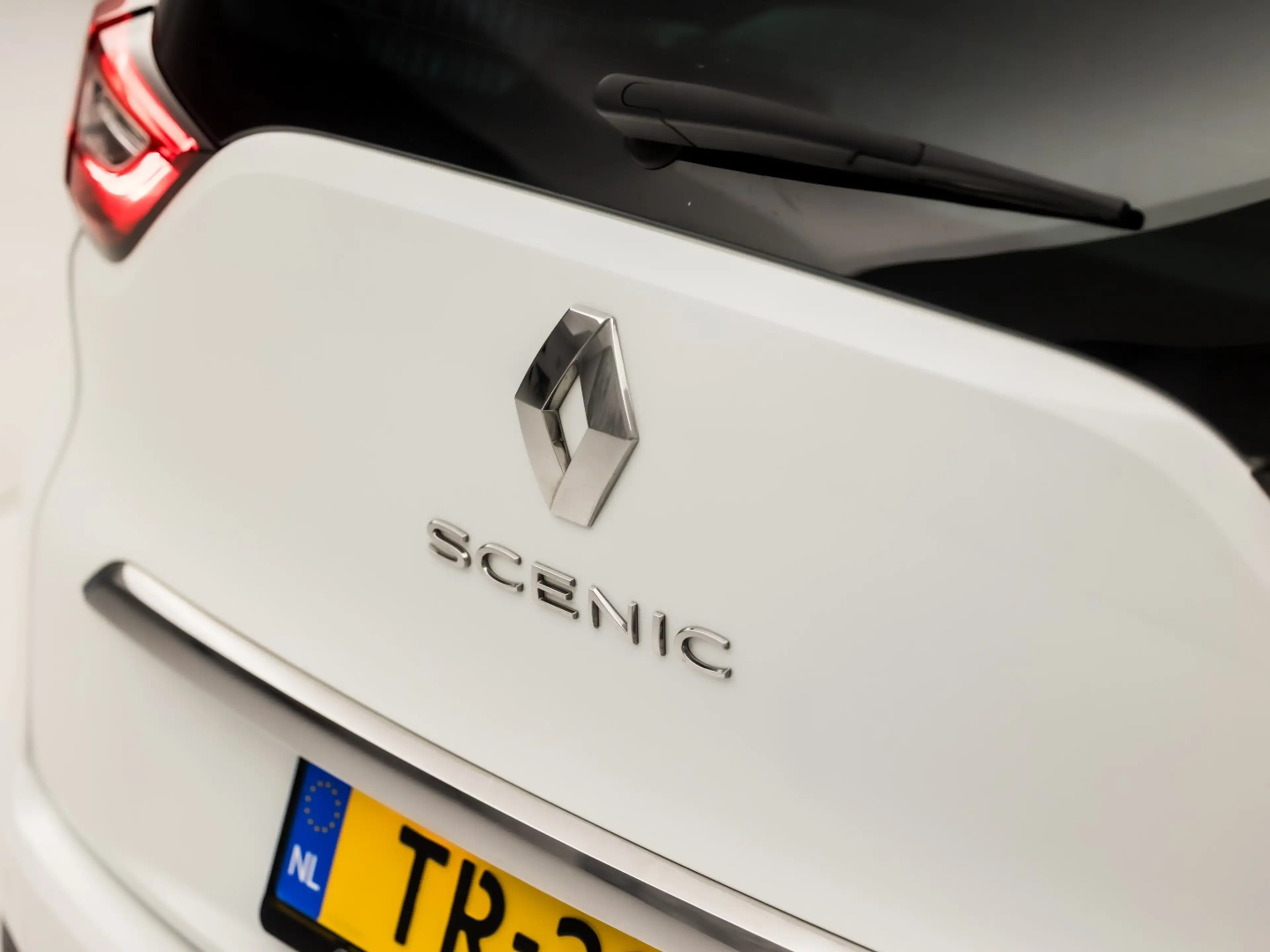 Renault Grand Scenic 1.3 TCe Bose 7 Persoons (PANORAMADAK, APPLE CARPLA — photo 32