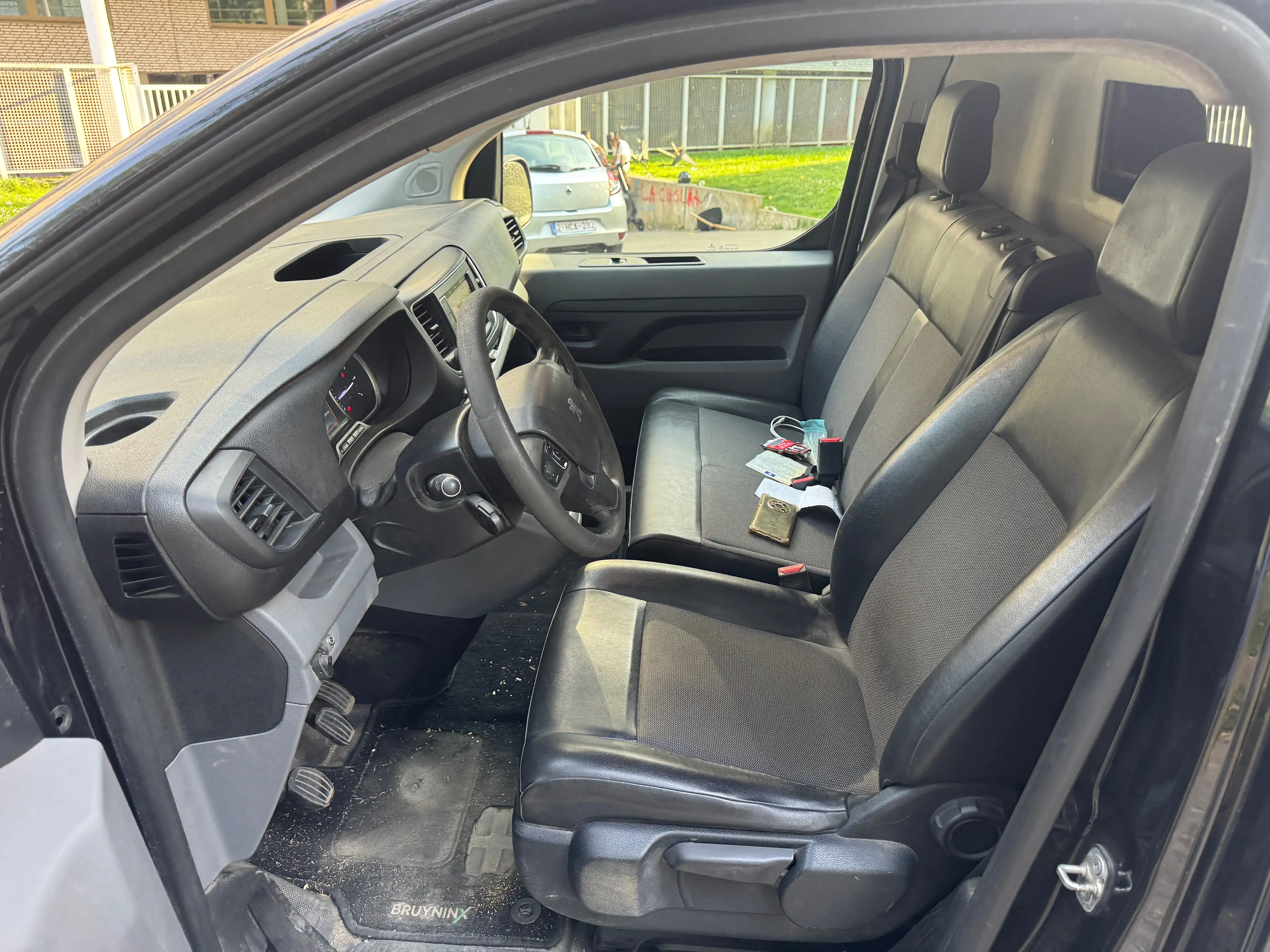 Peugeot Expert Expert 2.0 BlueHDi L3 Long Utility S — photo 8