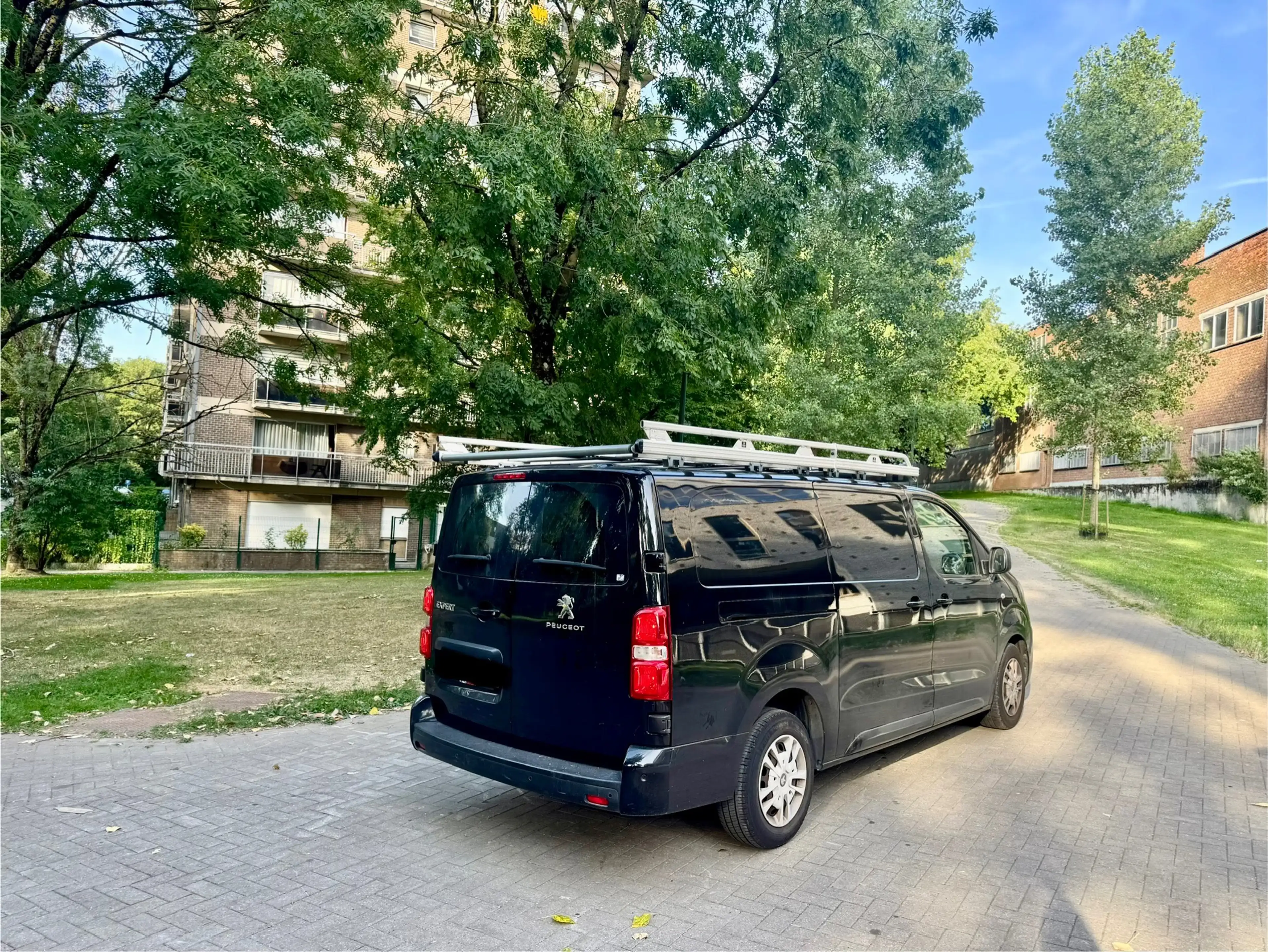 Peugeot Expert Expert 2.0 BlueHDi L3 Long Utility S — photo 3